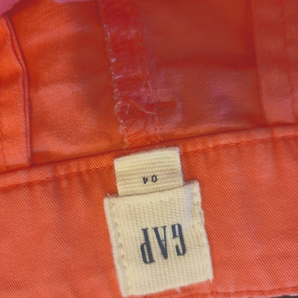 GAP shorts for women